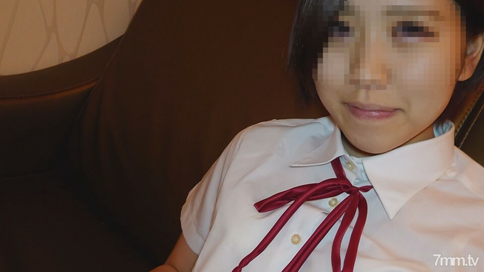 FC2-PPV-1462167 [Individual shooting] Emergency assistance for Mika-chan (pseudonym), the daughter of an acquaintance who works part-time at a restaurant! It's bad for an erotic girl / acquaintance who blames me with a freshly memorized blowjob, but 