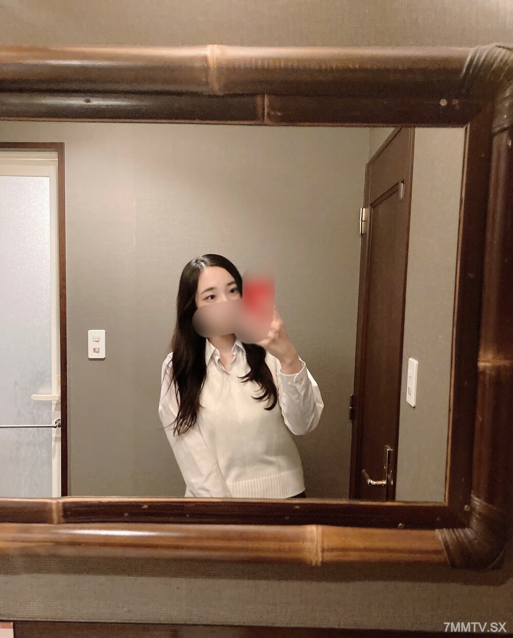 Poster for FC2-PPV-3573441 ** School nurse! I am bound by a lawless life, I am lawlessly endured... Life's first face ejaculation and first vaginal ejaculation!