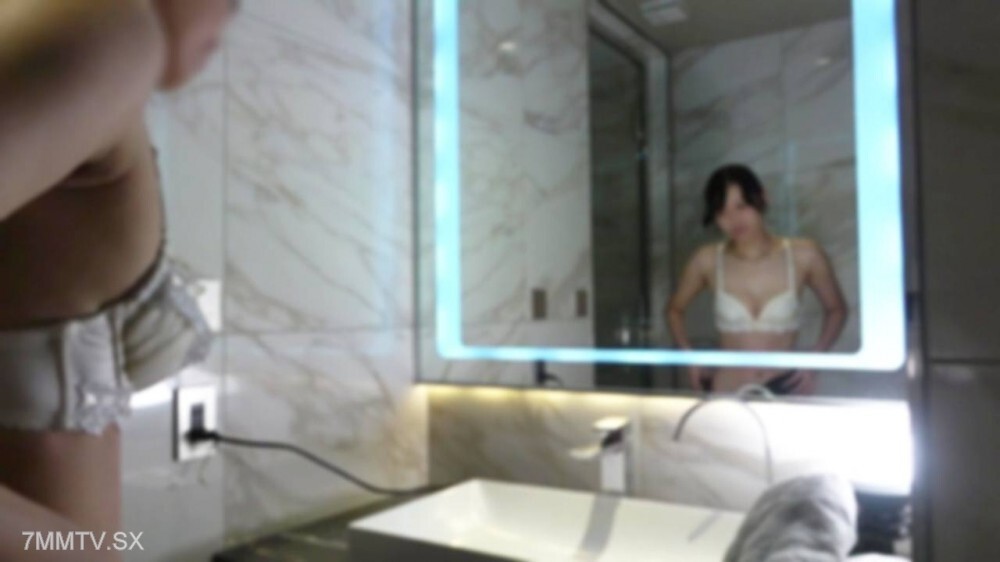 ⁣FC2-PPV-4788732 A master in the world of love and film, his personal impressions of clothing, his fi