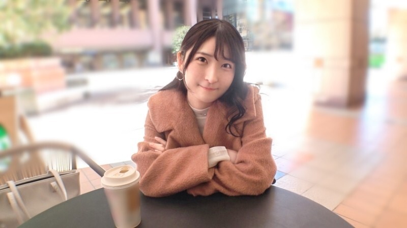 Poster for SIRO-5517 "A beautiful science researcher has come to prove her sex diet theory! Her intelligent and gentle demeanor charms men! The contrast between her shaven body and the thick hair she hides is irresistible! Sex is both beauty and diet...":